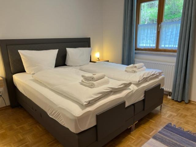 Apartment Auszeit Am Breitenbach - Ruhig Gelegen, Schoene Sonnenterrasse Шлирзее Екстериор снимка