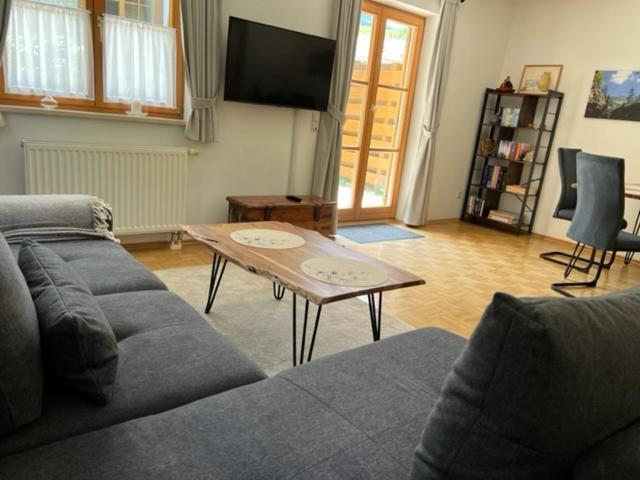 Apartment Auszeit Am Breitenbach - Ruhig Gelegen, Schoene Sonnenterrasse Шлирзее Екстериор снимка